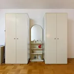 Lägenhet Spacious 2-bedroom Near Center - Nata