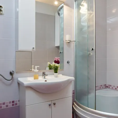 公寓 Spacious 2-bedroom Near Center - Nata 斯普利特